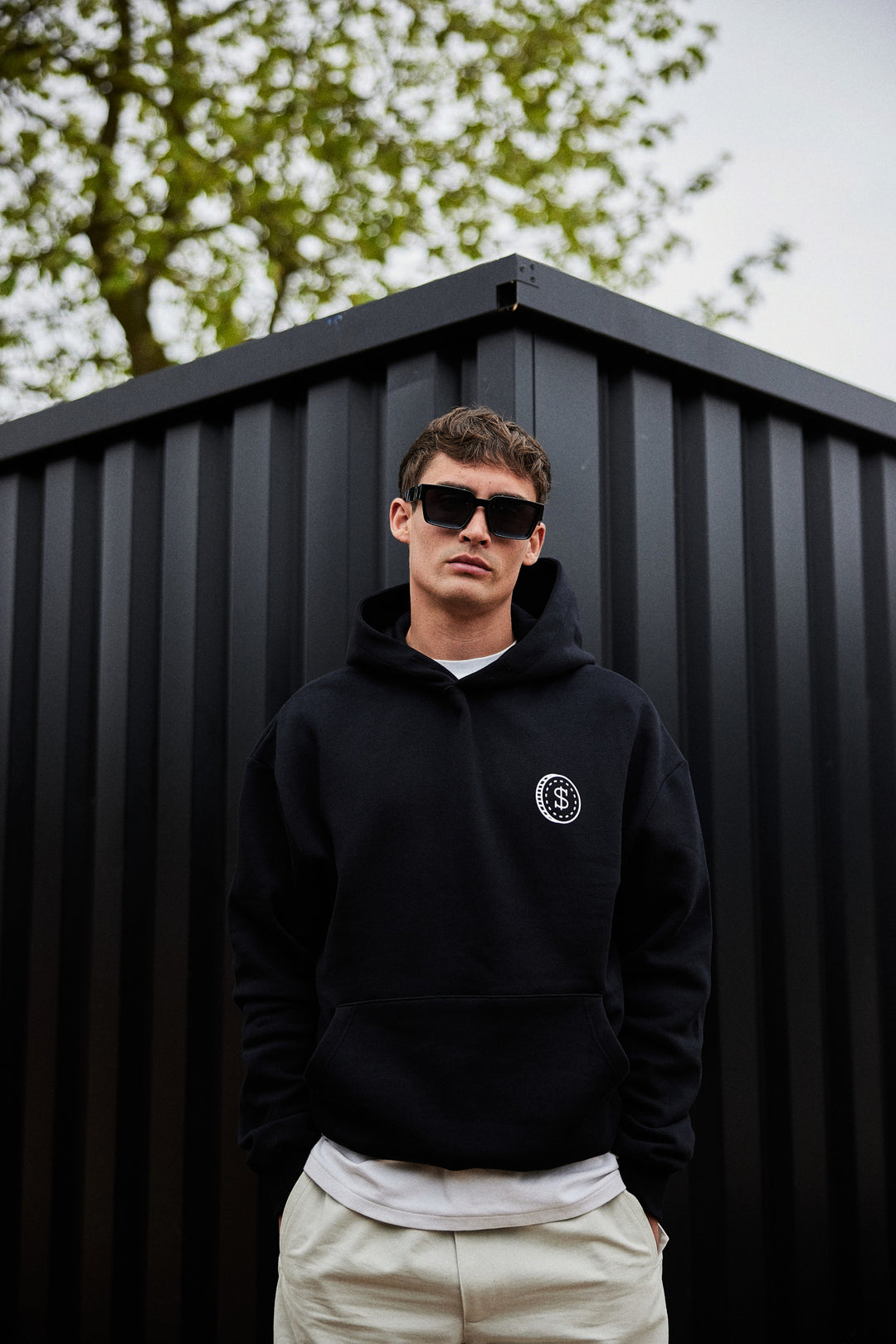 'Super Rich Kids' Hoodie Black & White