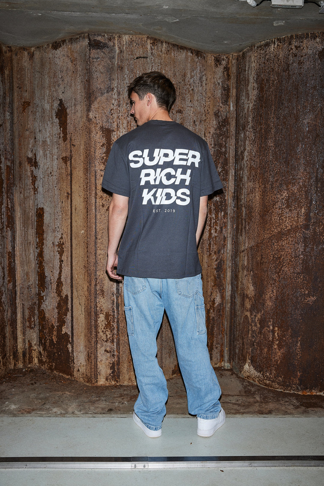 Super Rich Kids T-Shirt 'Asphalt'
