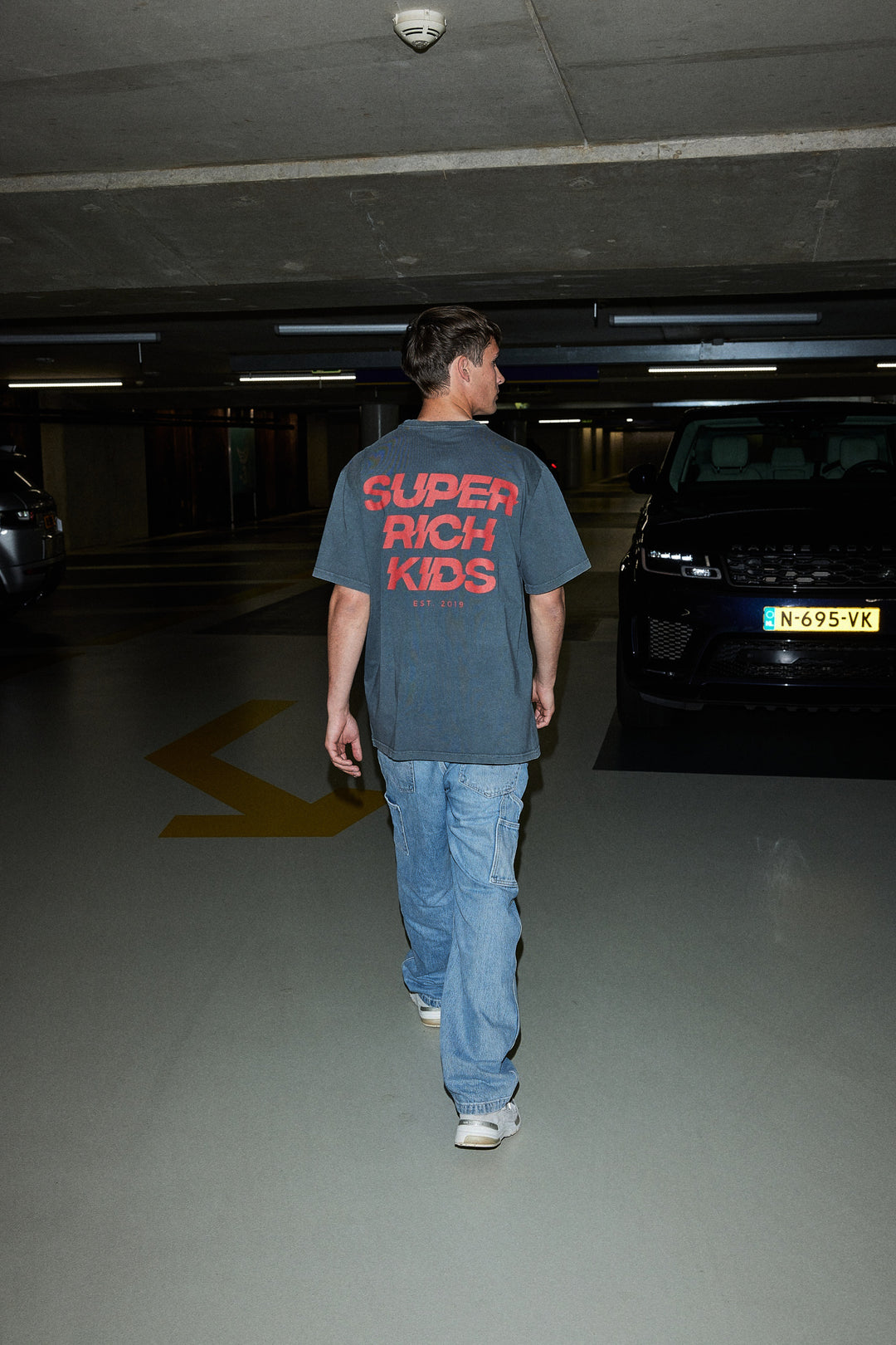 'Super Rich Kids' T-Shirt Acid Wash Grey & Red logo