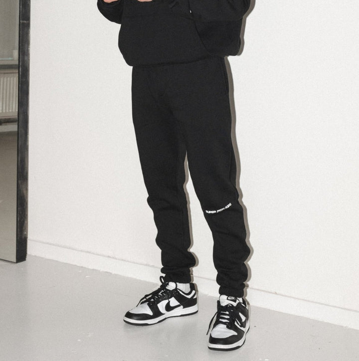 'Super Rich Kids' Joggers Black