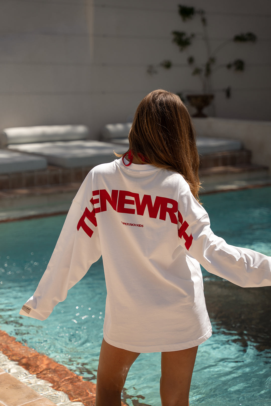 'THE NEW RICH' Longsleeve Tee - Off White & Red