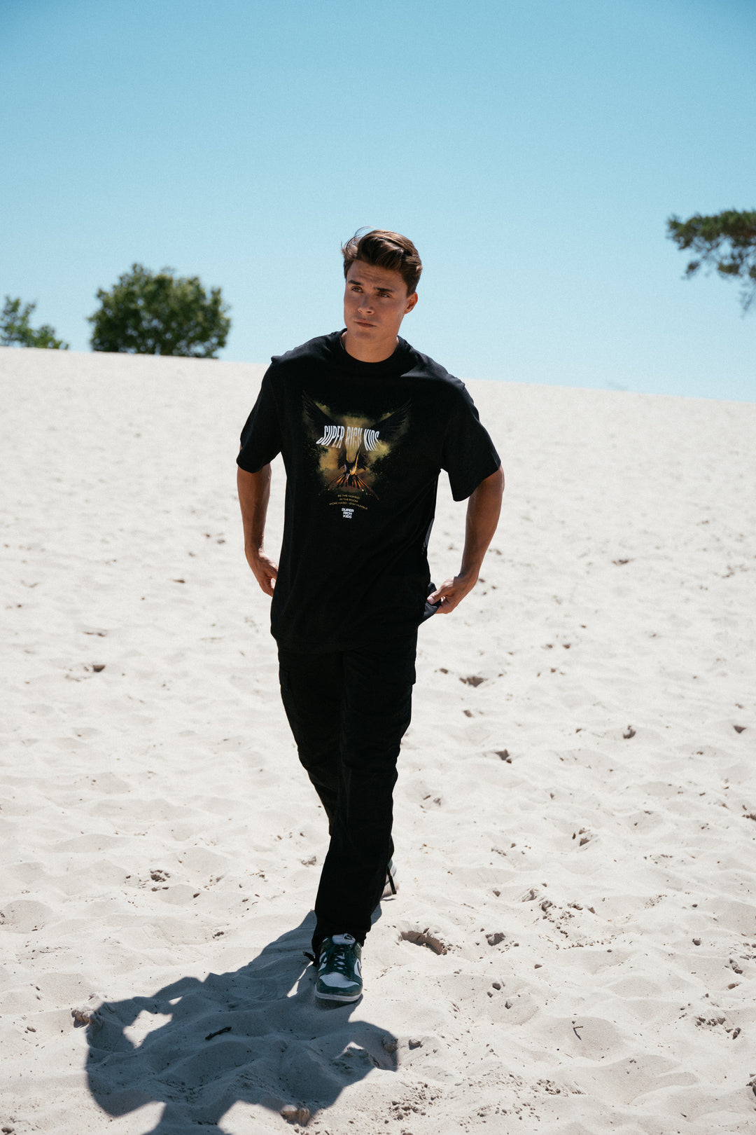 T-Shirt 'Highest in the Room' Black & Yellow