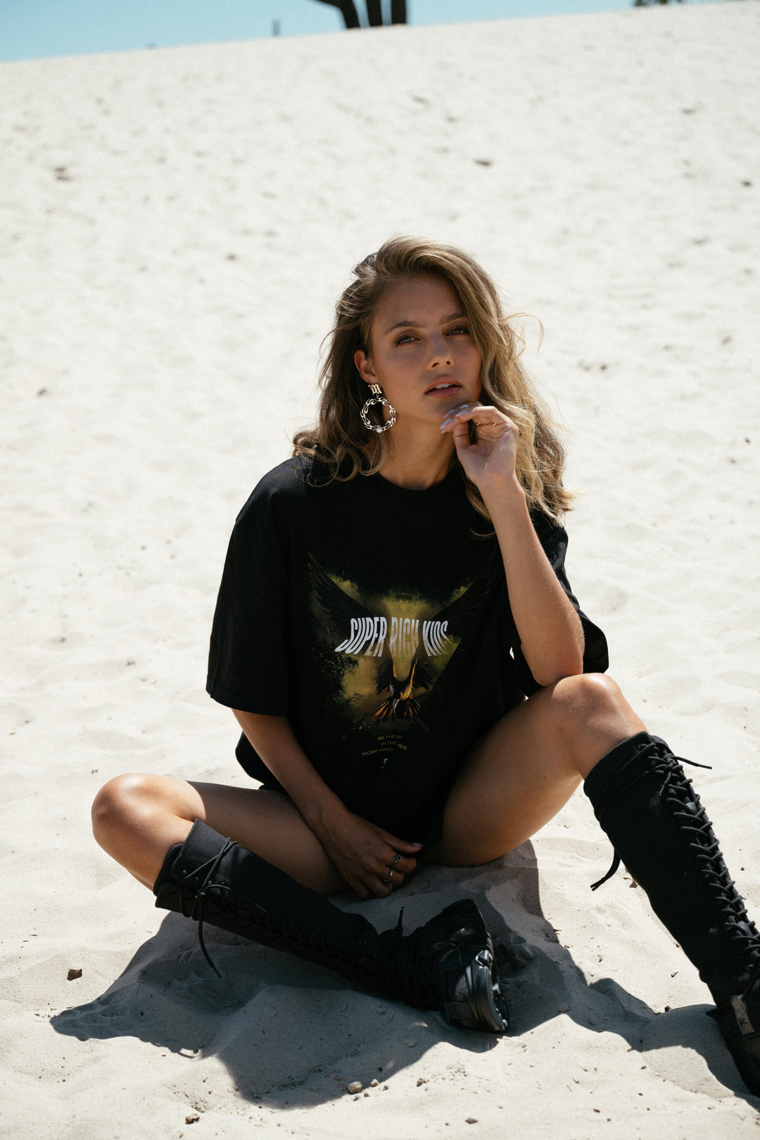 T-Shirt 'Highest in the Room' Black & Yellow