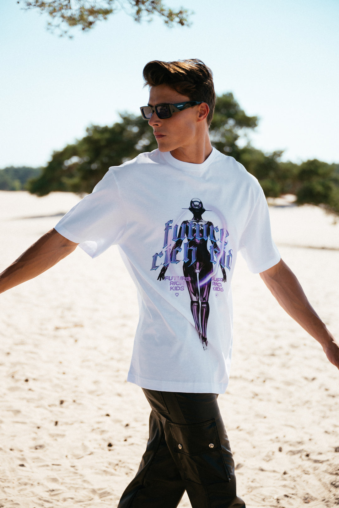 T-Shirt 'Future Rich Kid' Wit met paars