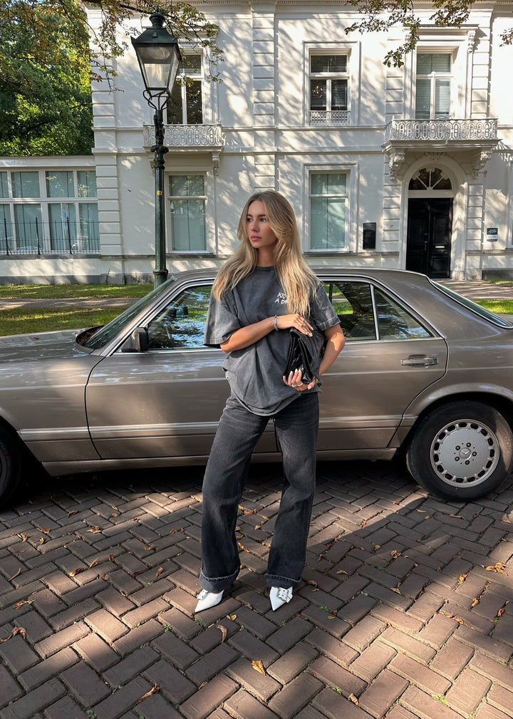 'Kid With a Dream' T-Shirt Acid Wash Grey