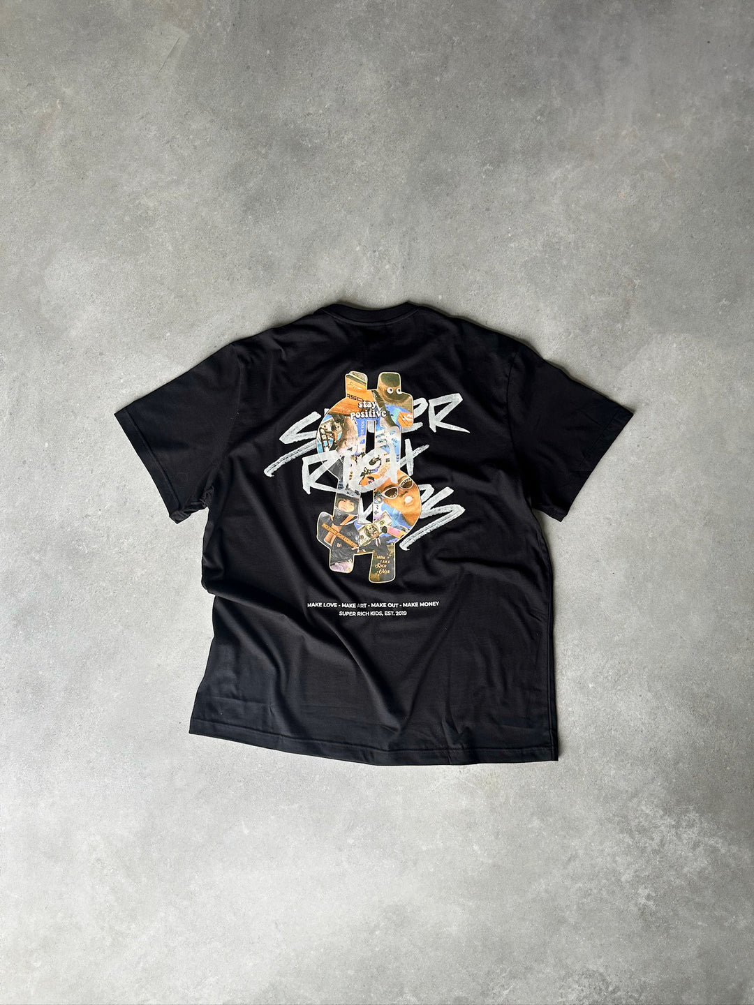 T-Shirt 'Stay Positive' Black