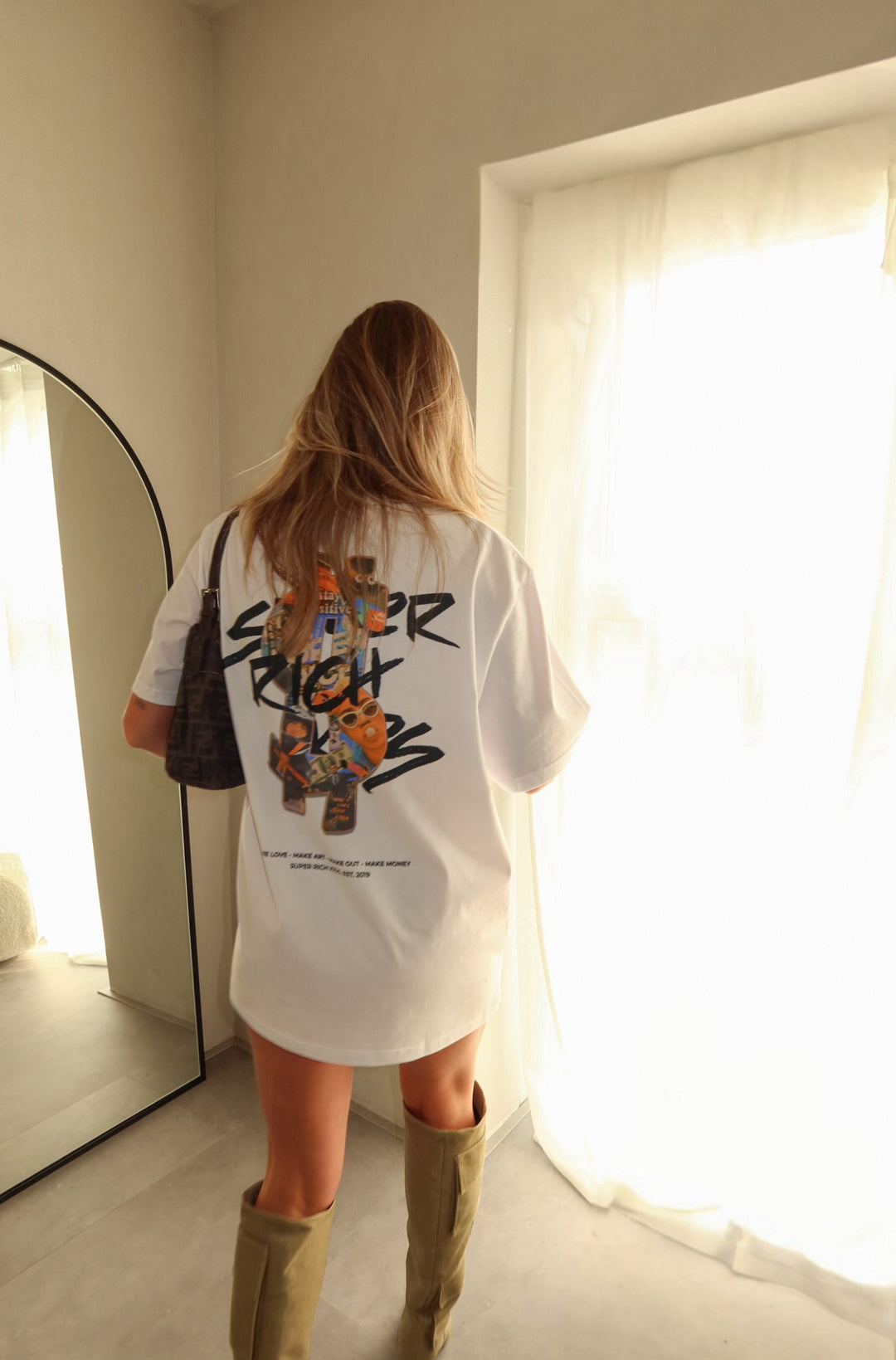 T-Shirt 'Stay Positive' White