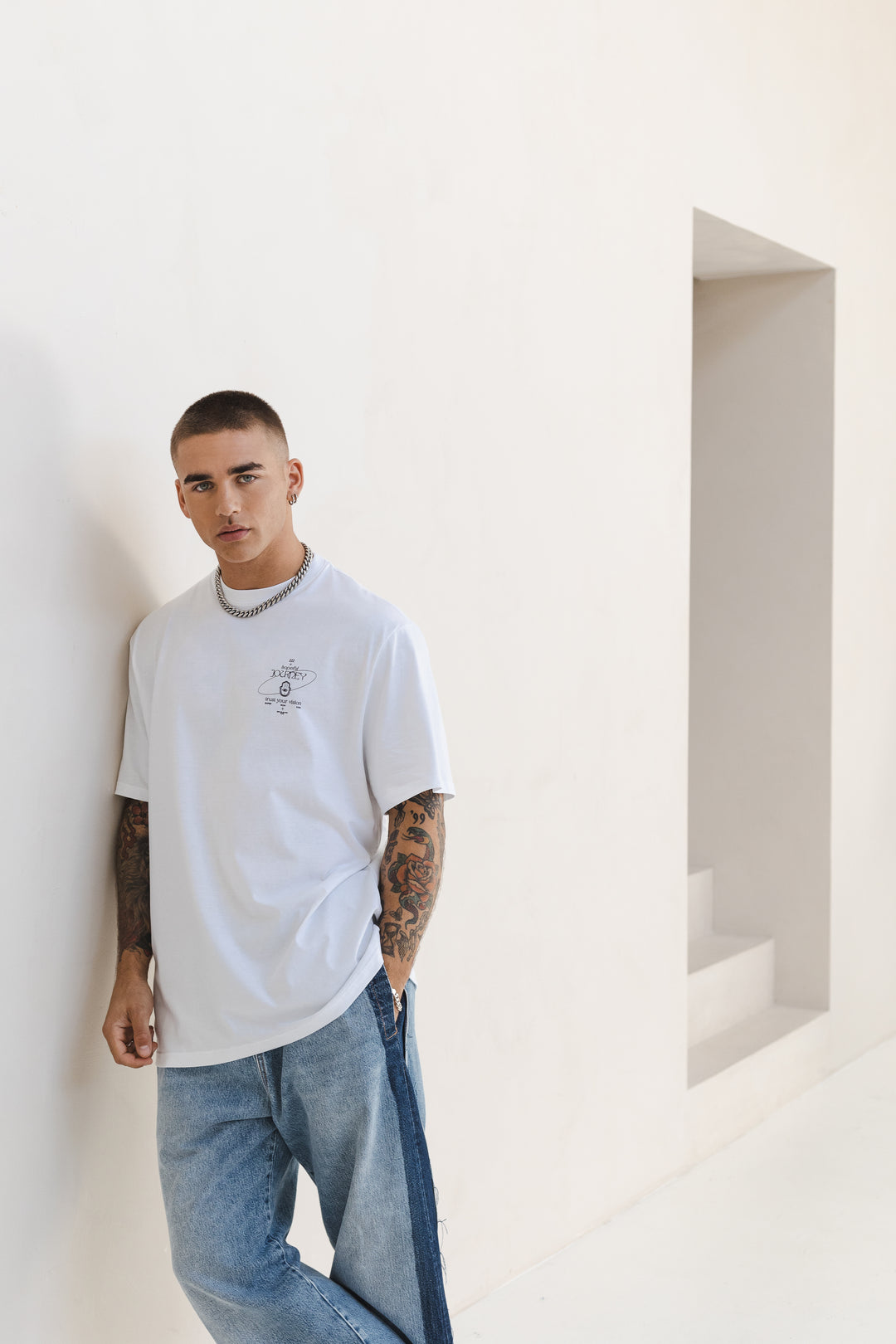 T-Shirt 'Trust your vision' White