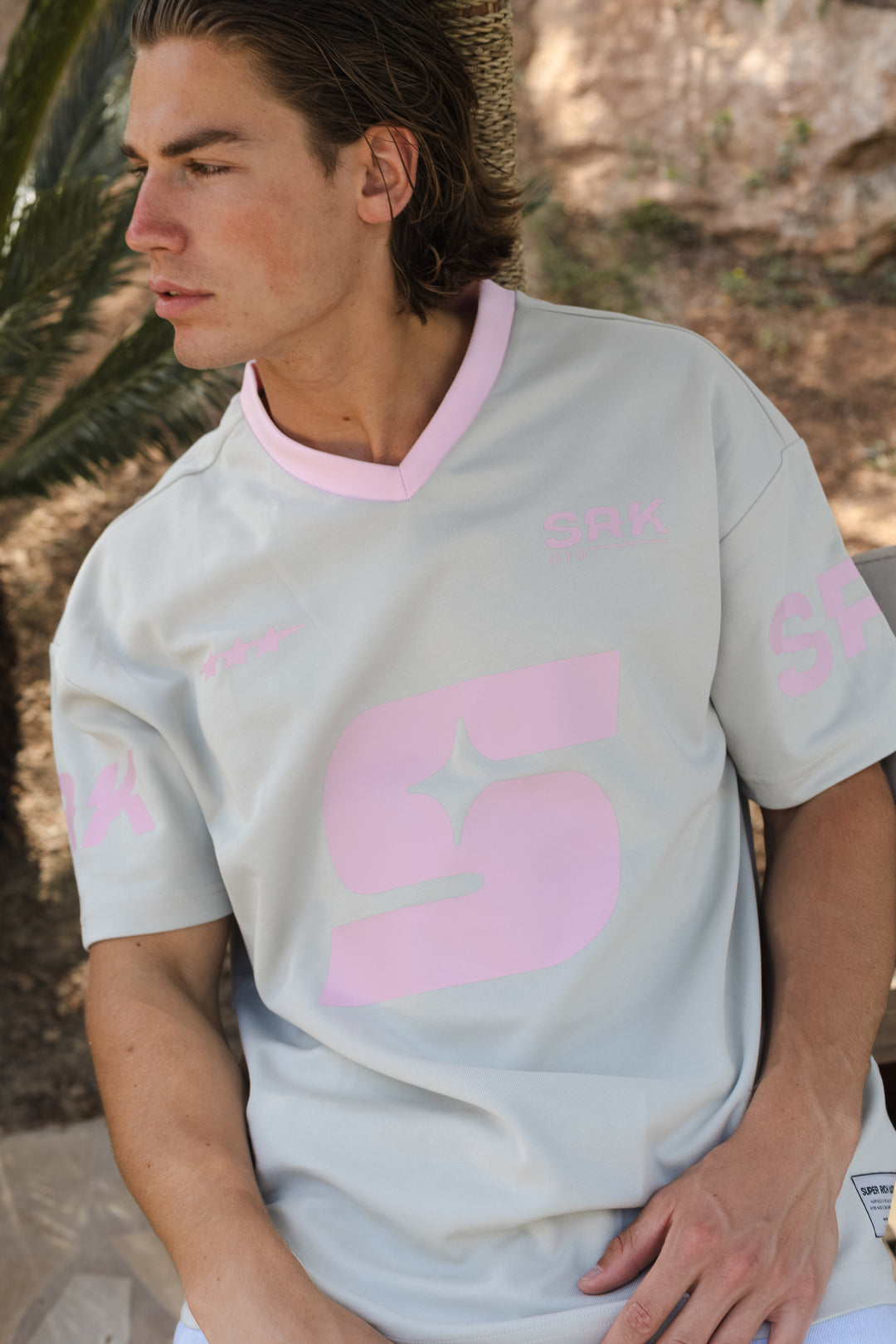 SRK Jersey T-Shirt  'Stone & Pink'