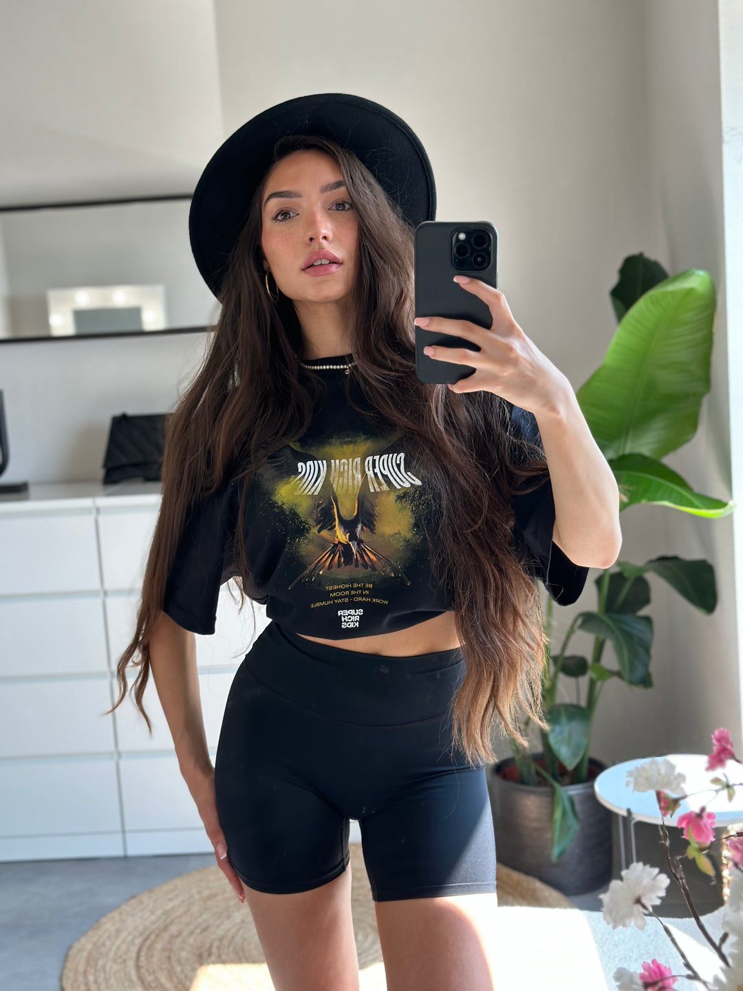 T-Shirt 'Highest in the Room' Black & Yellow