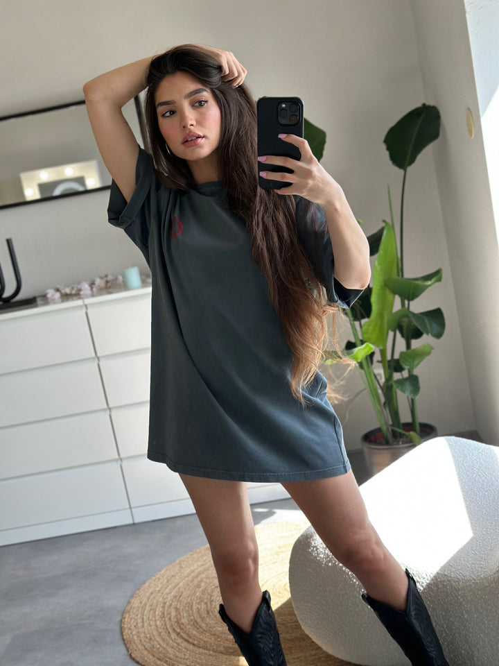 'Super Rich Kids' T-Shirt Acid Wash Grey & Red logo