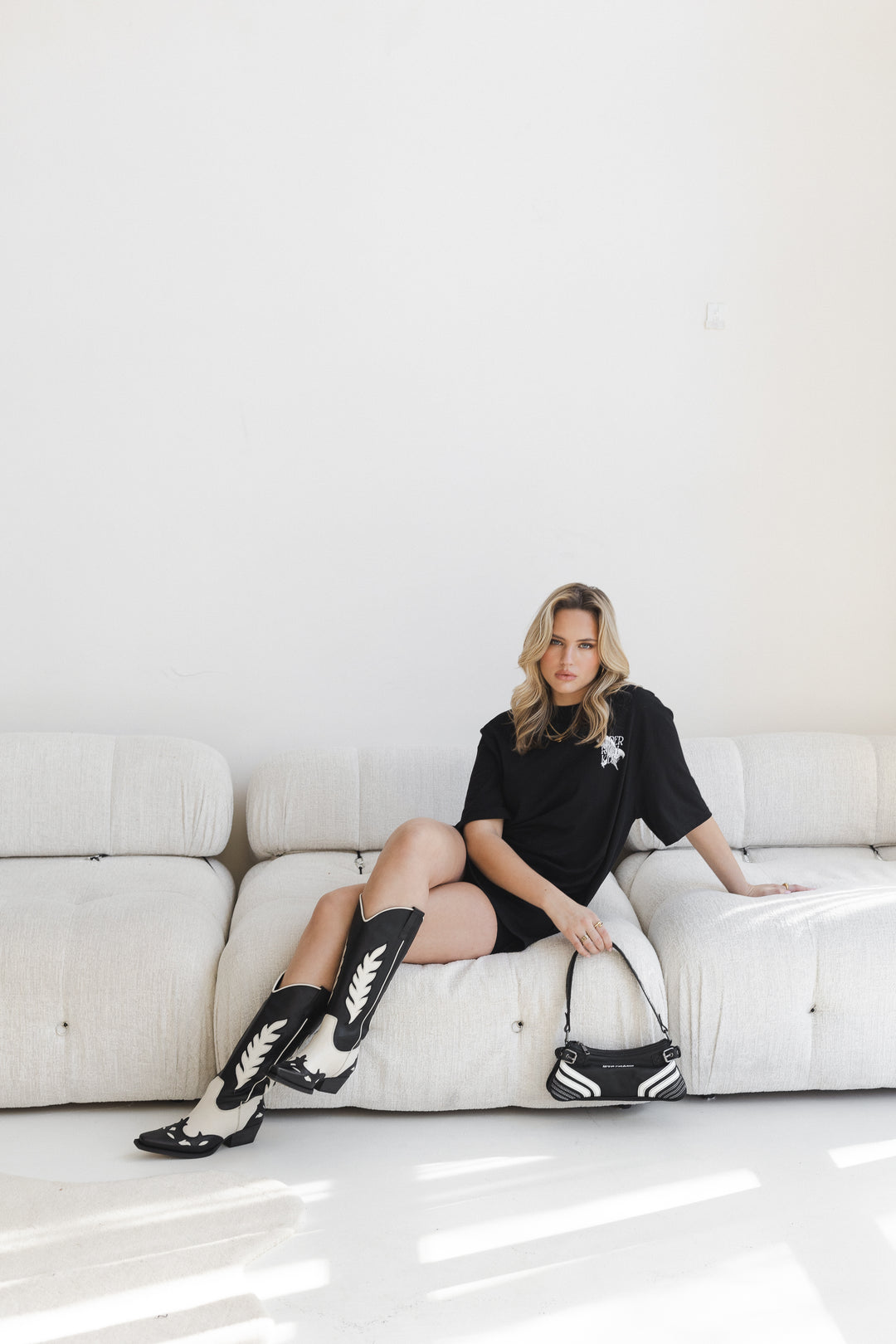 T-Shirt 'Love yourself' Black